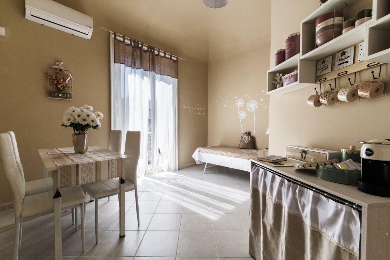 Casa Dolce Casa - Guest House Санто-Стефано-ди-Камастра Экстерьер фото
